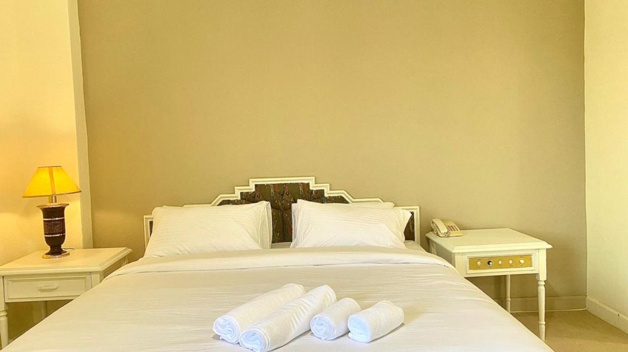 Swiss Avenue Hotel スンガイ・プタニ エクステリア 写真